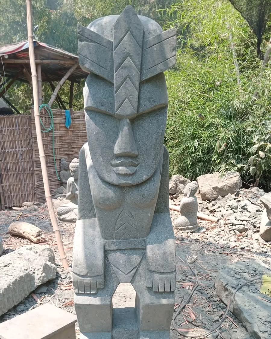 Green limestone statue